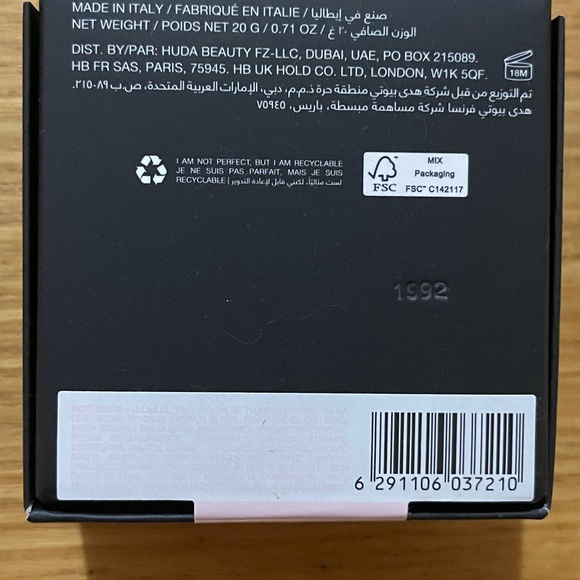 - LAST ONE!!NIB!! HUDA BEAUTY EASY BAKE LOOSE SETTING POWDER: CHERRY BLOSS… - Picture 5 of 9